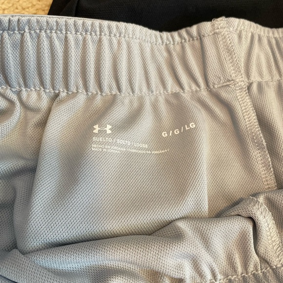 Under Armour Gray and Black Shorts Duo - Picture 3 of 11